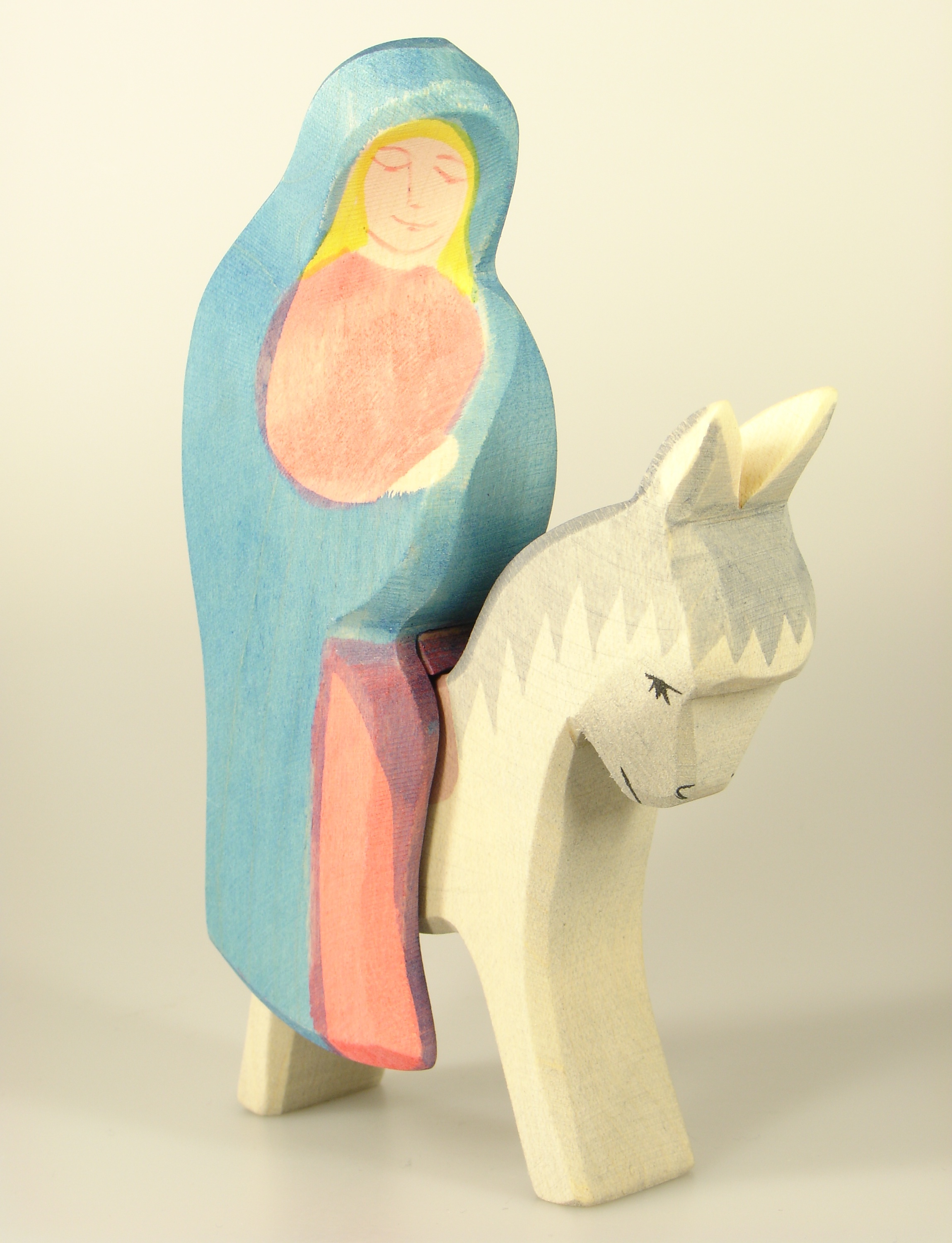 Ostheimer Krippe - Maria auf dem Esel Ostheimer Krippe - Maria auf dem Esel