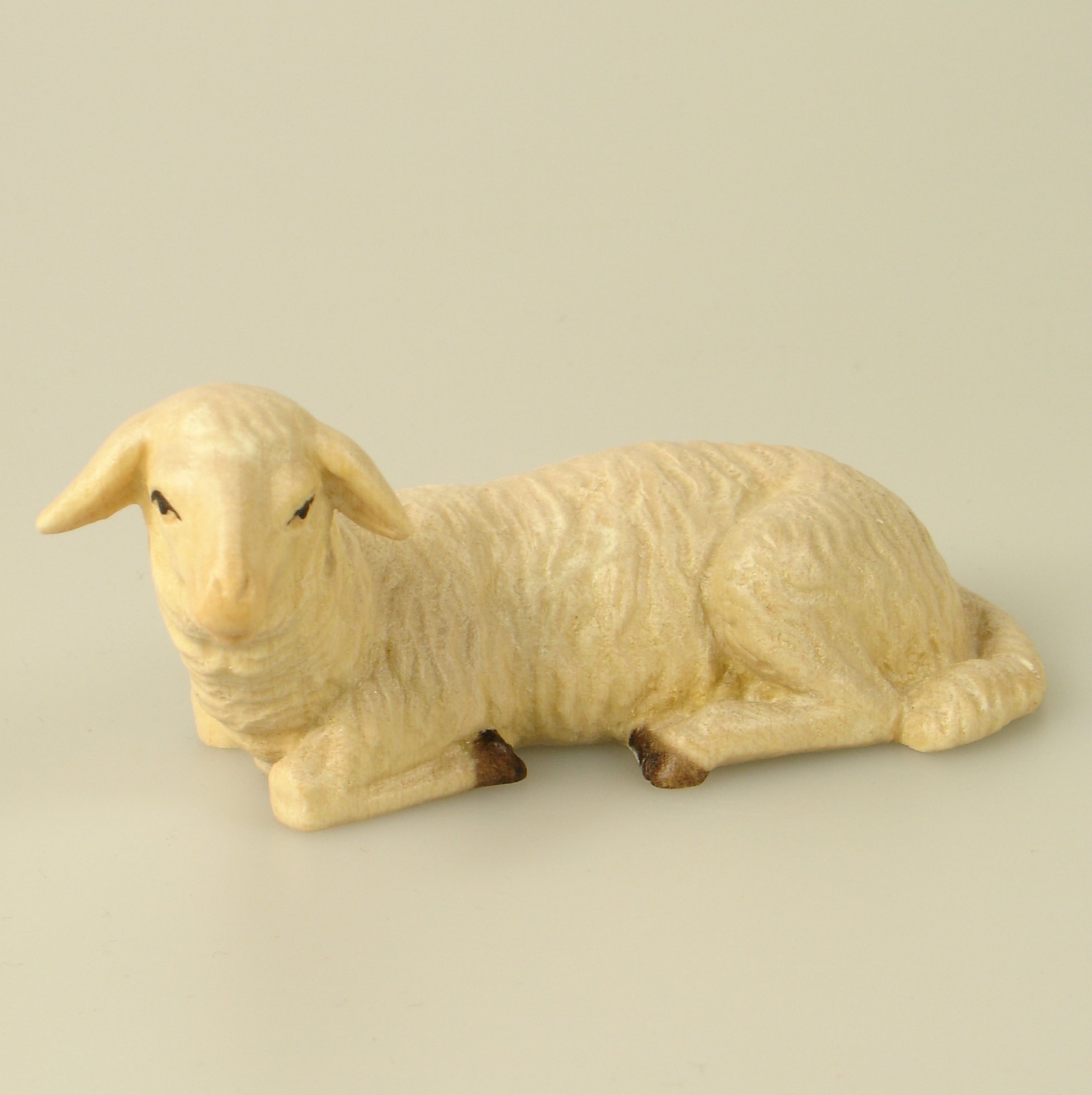 Karl-Kuolt-Krippe  - Schaf liegend