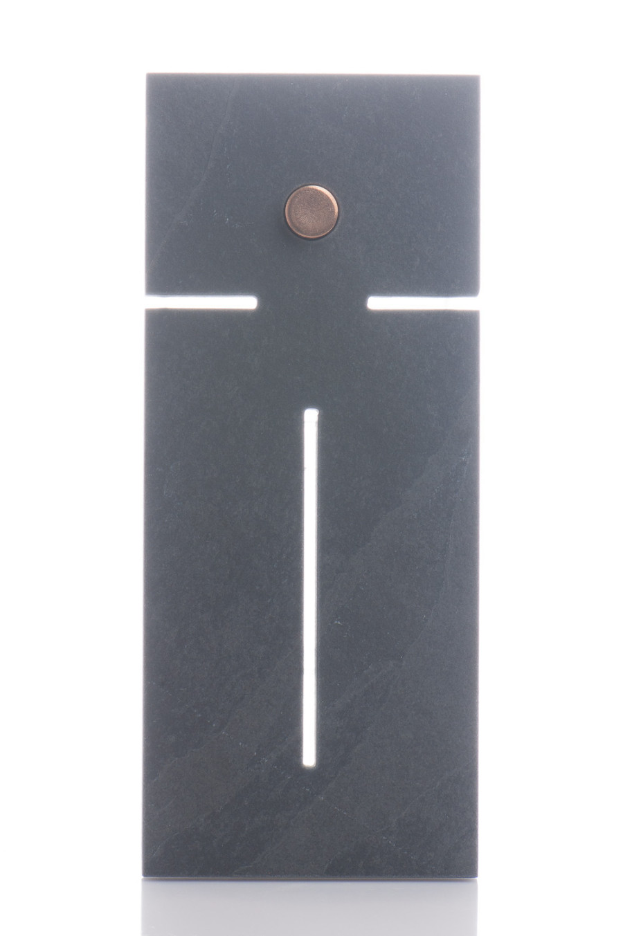 Schieferkreuz - Moderner Korpus & Bronzeelement Schieferkreuz - Moderner Korpus & Bronzeelement