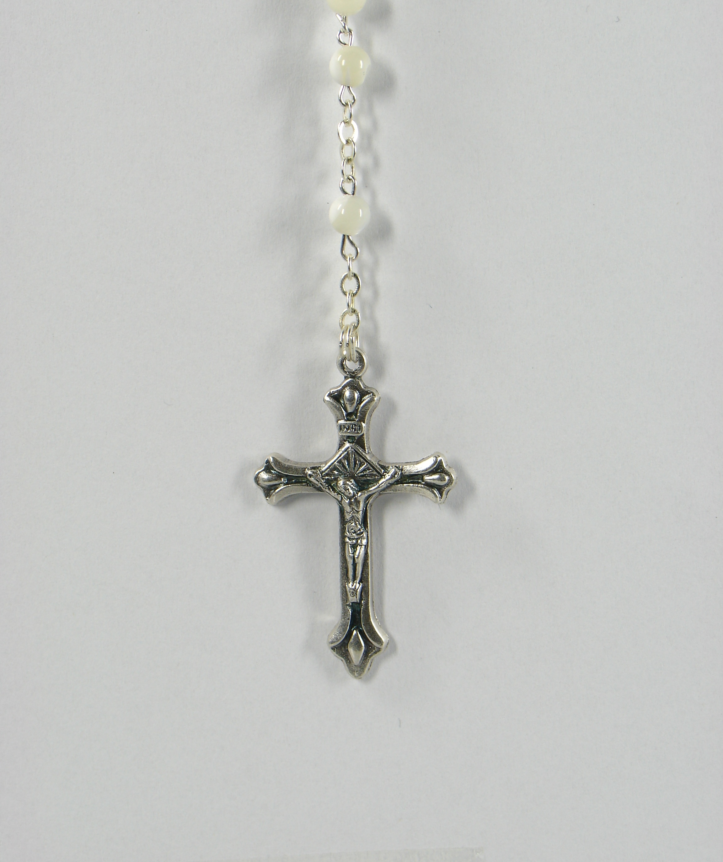 Rosenkranz - Perlmutt-Perle & Silberfarbenes Kreuz