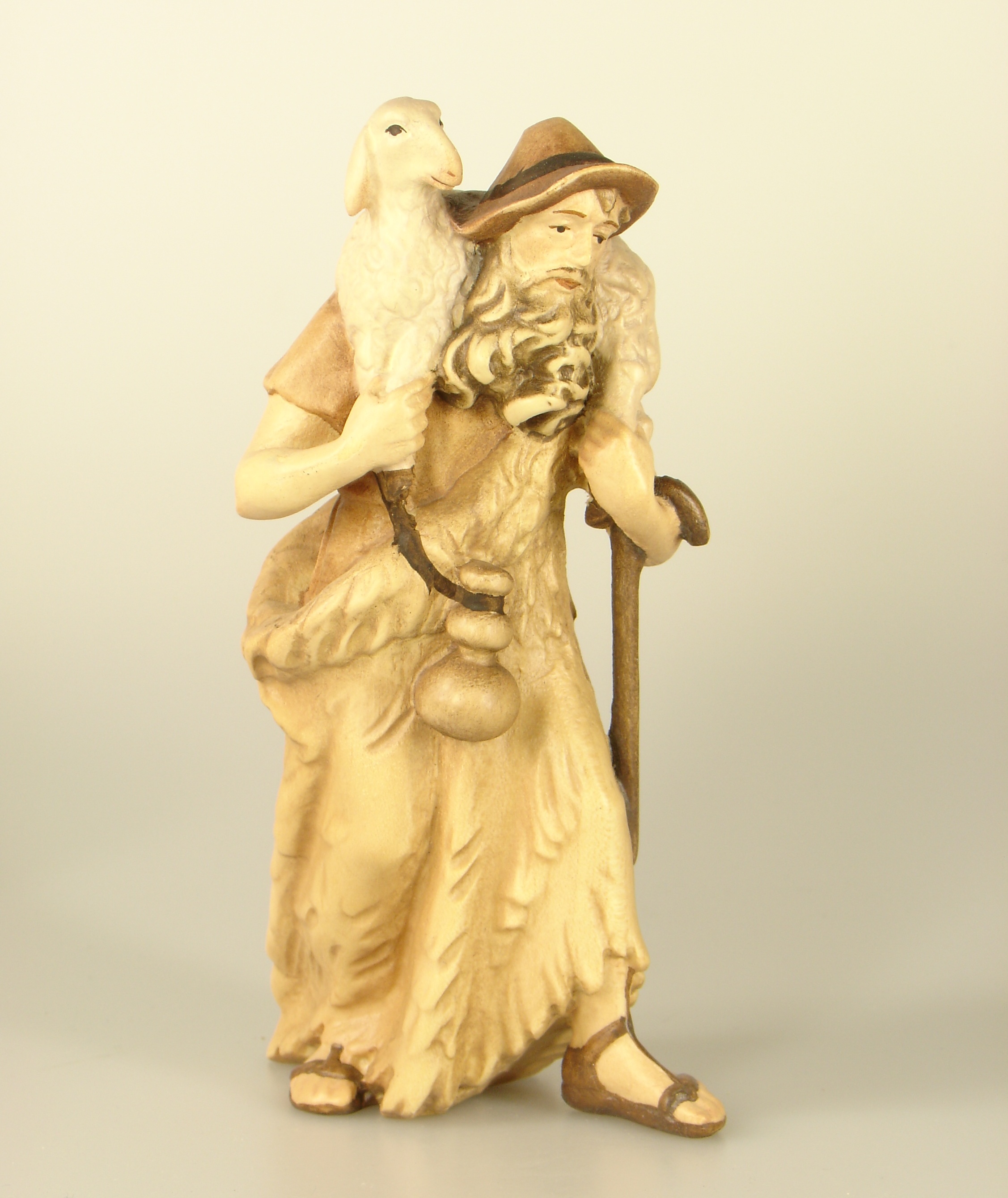 Raffaello-Krippe  - Hirte alt mit Schaf Raffaello-Krippe  - Hirte alt mit Schaf