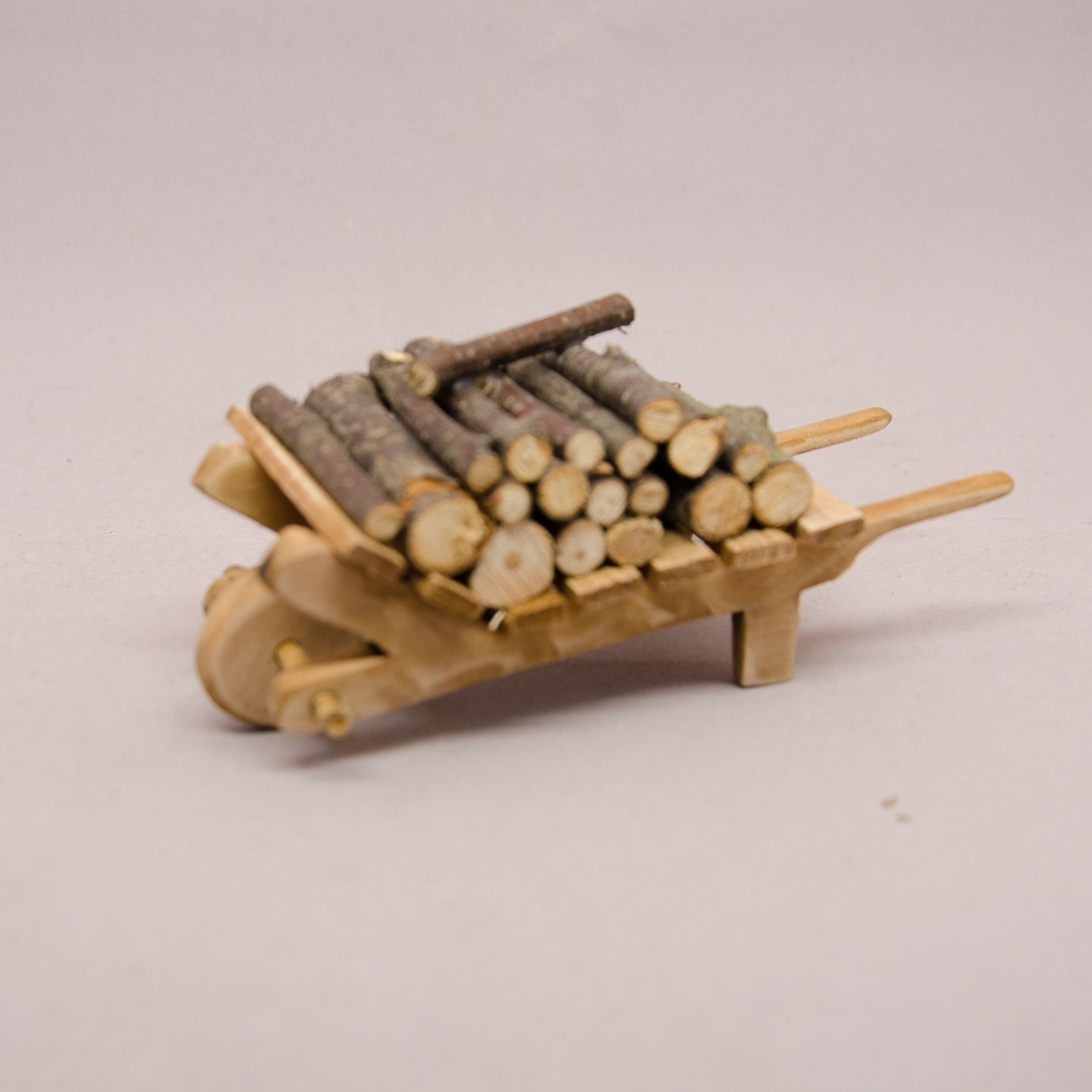 Krippenzubehör  - Schubkarre mit Holz
