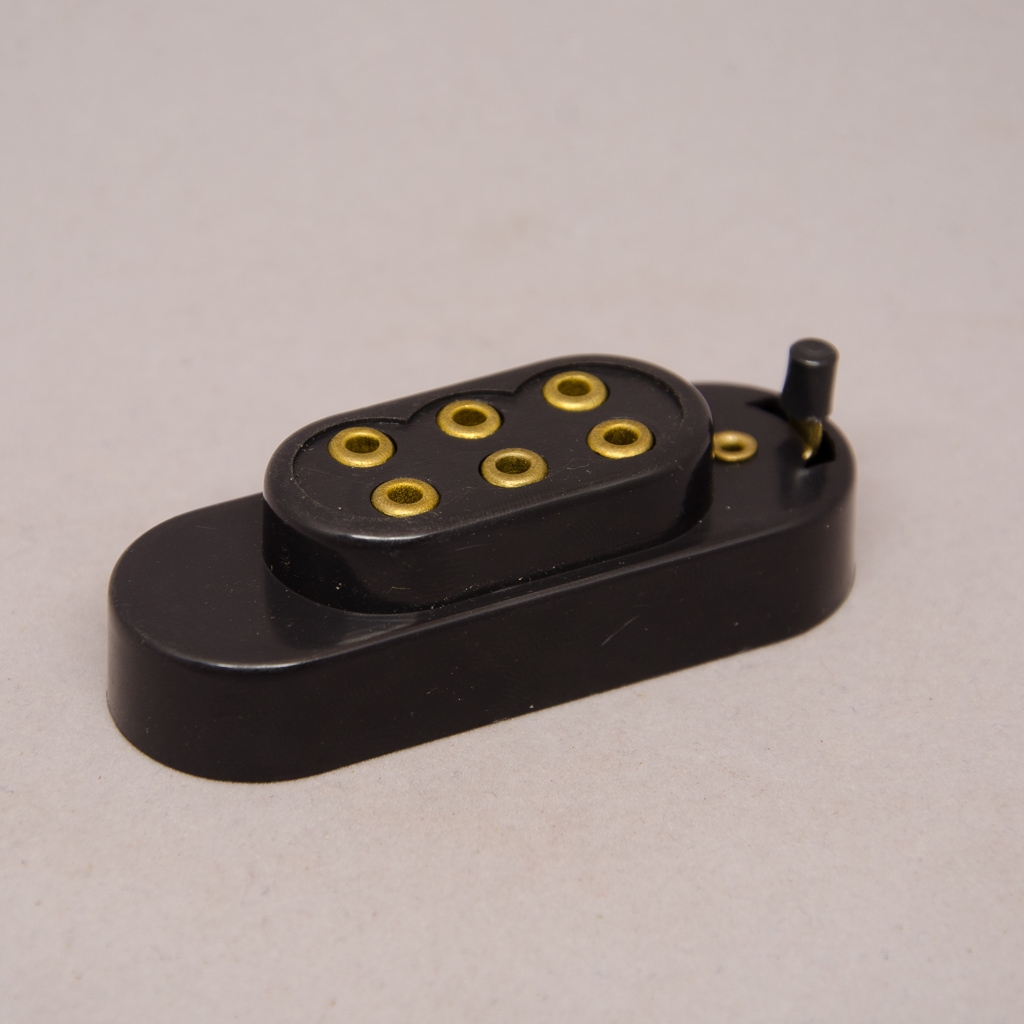 Krippenzubehör - Batteriekappe & Ein-Aus-Schalter Krippenzubehör - Batteriekappe & Ein-Aus-Schalter