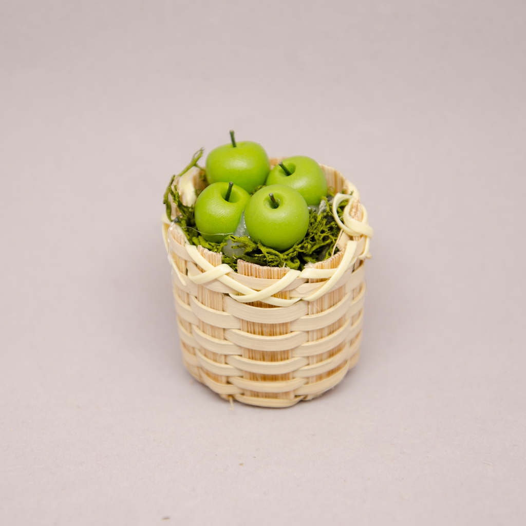 Krippenzubehör - Körbchen & Äpfel