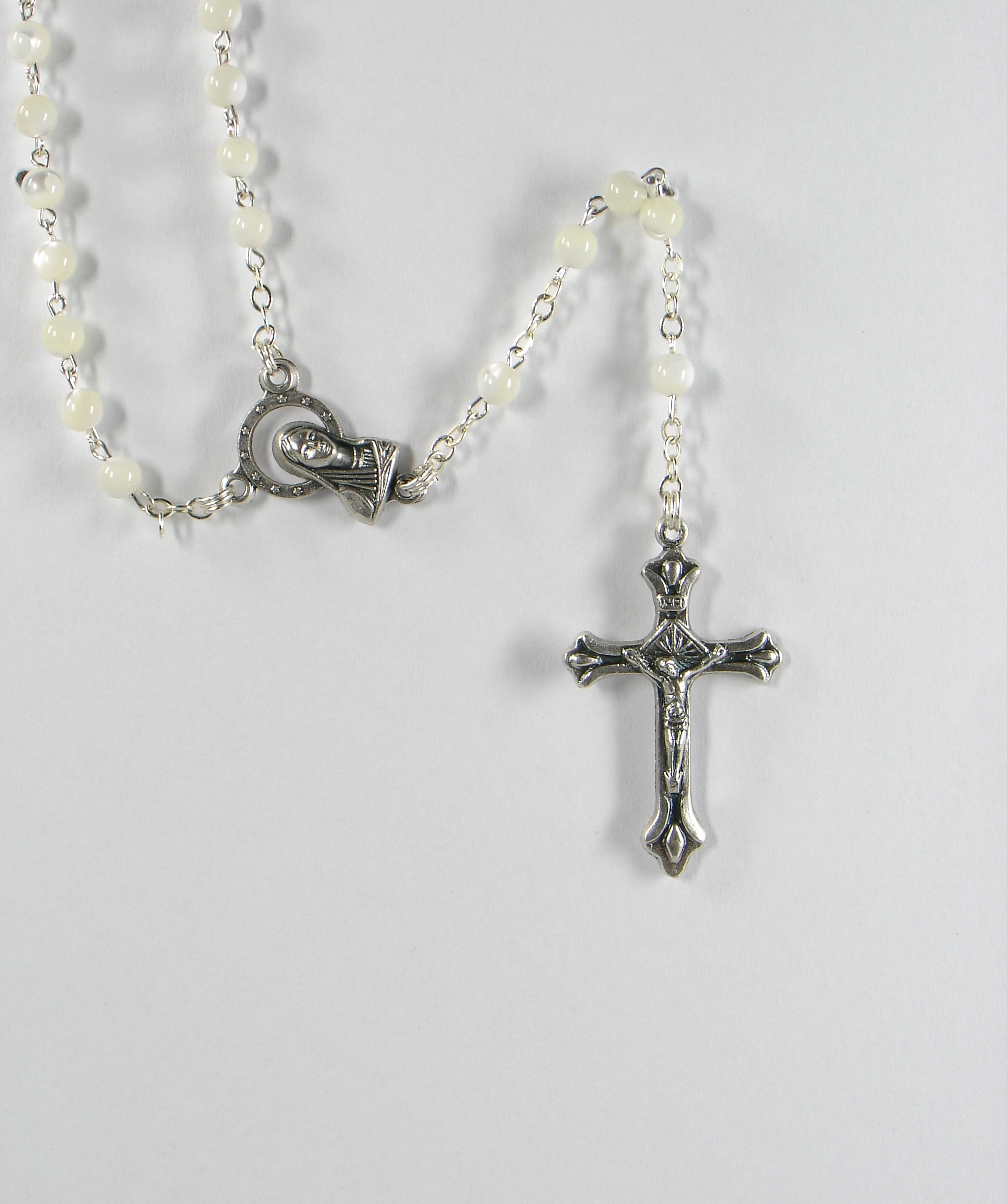 Rosenkranz - Perlmutt-Perle & Silberfarbenes Kreuz
