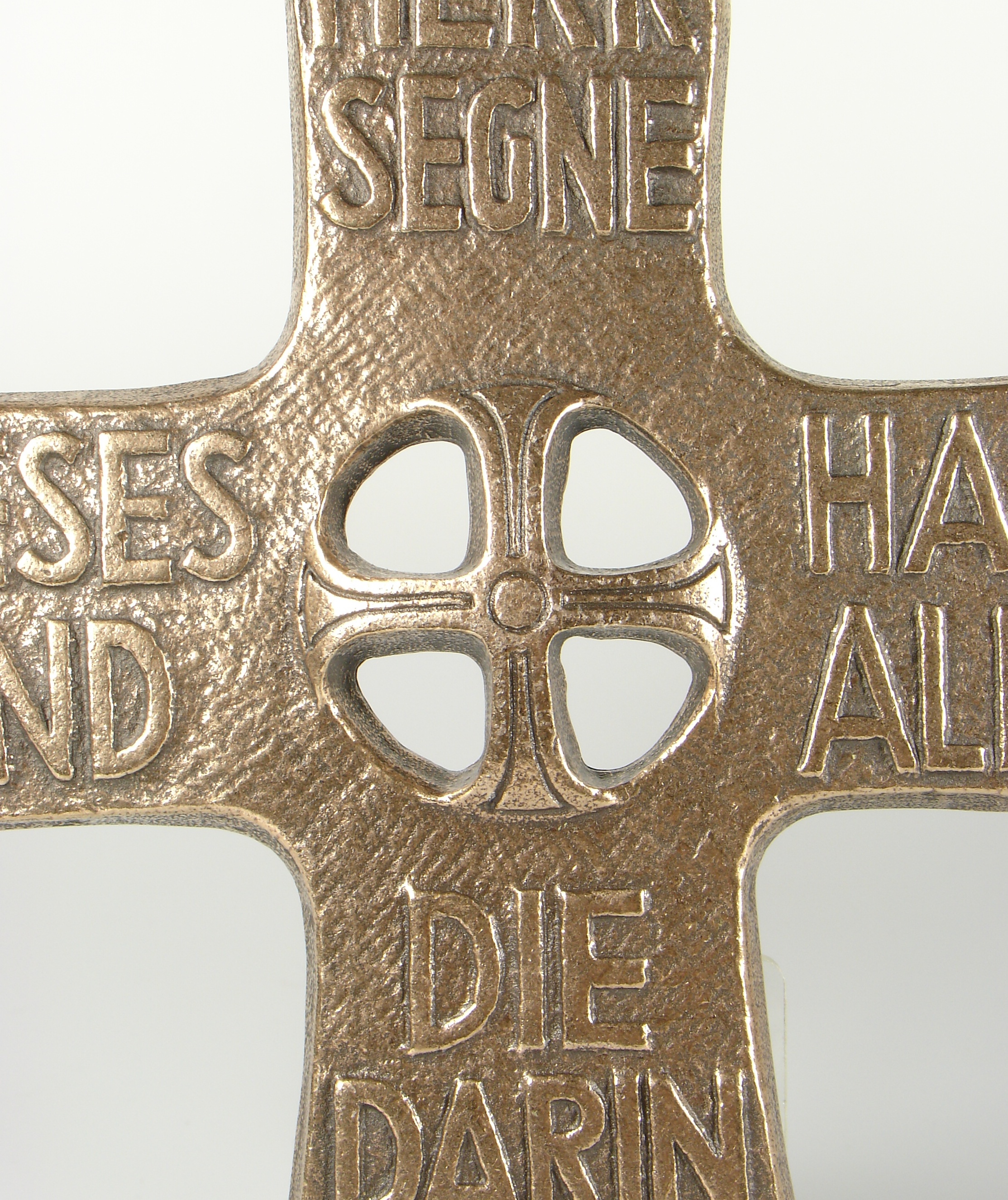 Haussegen - Kreuz im Kreuz